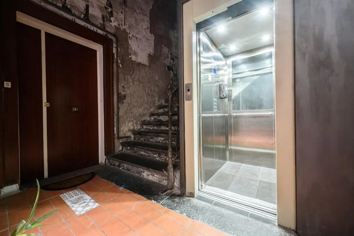 Terra Apartment City Center Napoli Naples